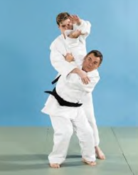 Sode-tsurikomi-goshi